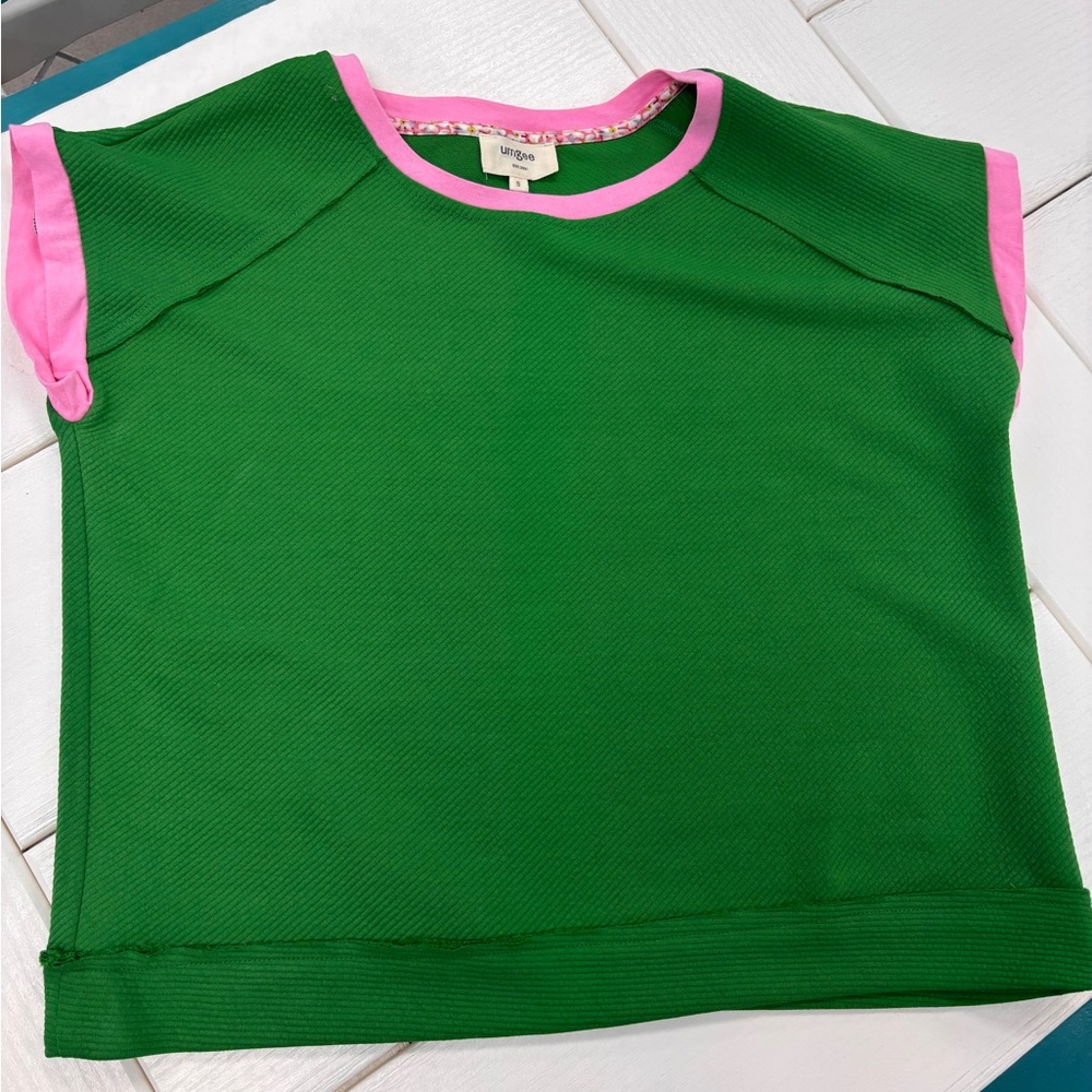 Women’s Green & Pink Shirt